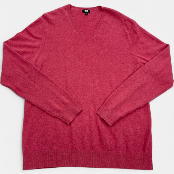 Uniqlo Cashmere Sweater Men's Size Large Salmon Pink Long Sleeve V-Neck - Picture 1 of 8